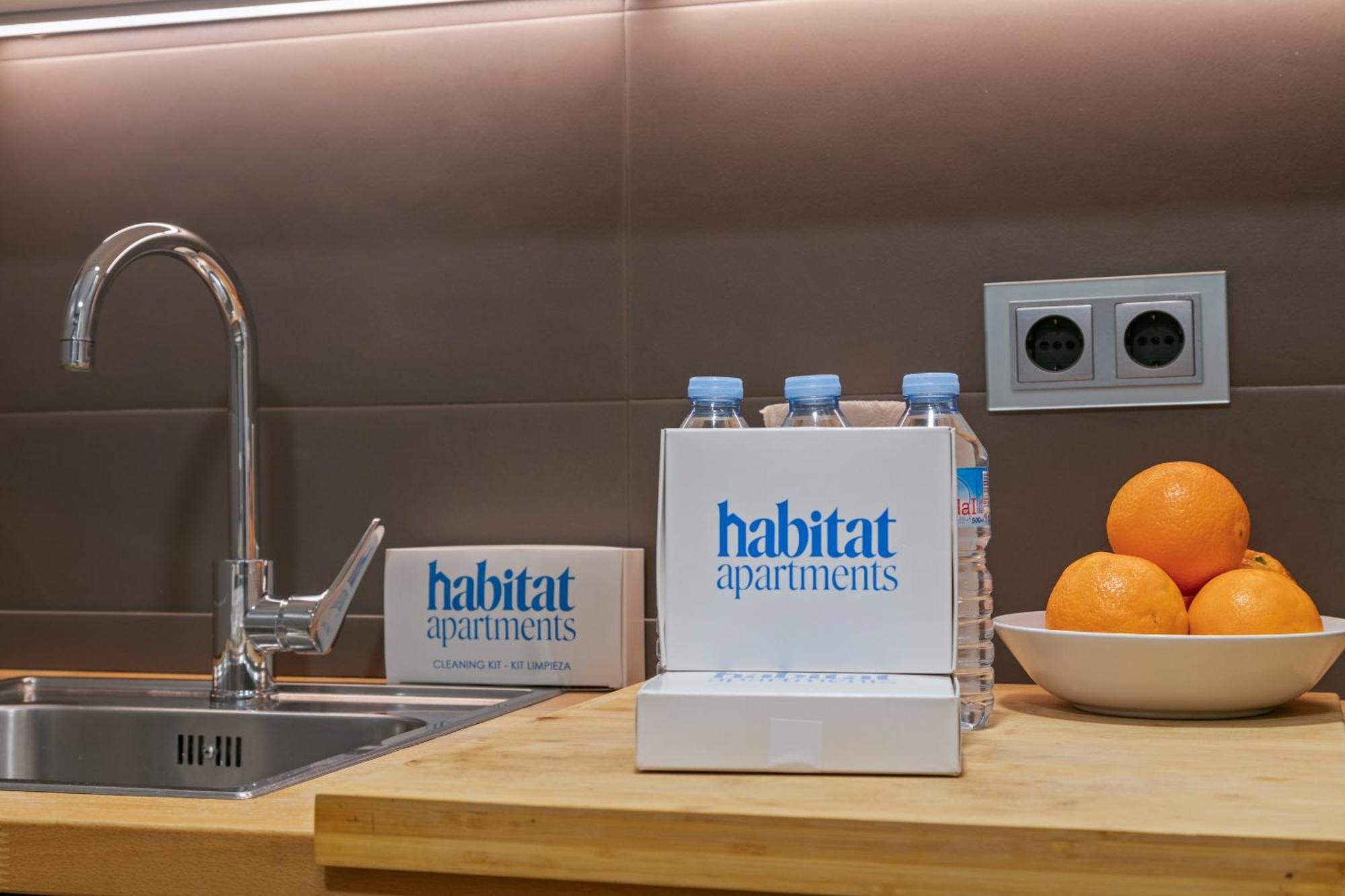 Habitat Apartments Paseo De Gracia Barcelona Bagian luar foto